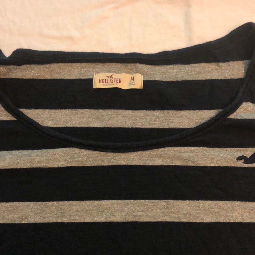 Hollister shirt